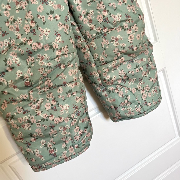 Tahari | Toddler Snowsuit - Picture 7 of 11